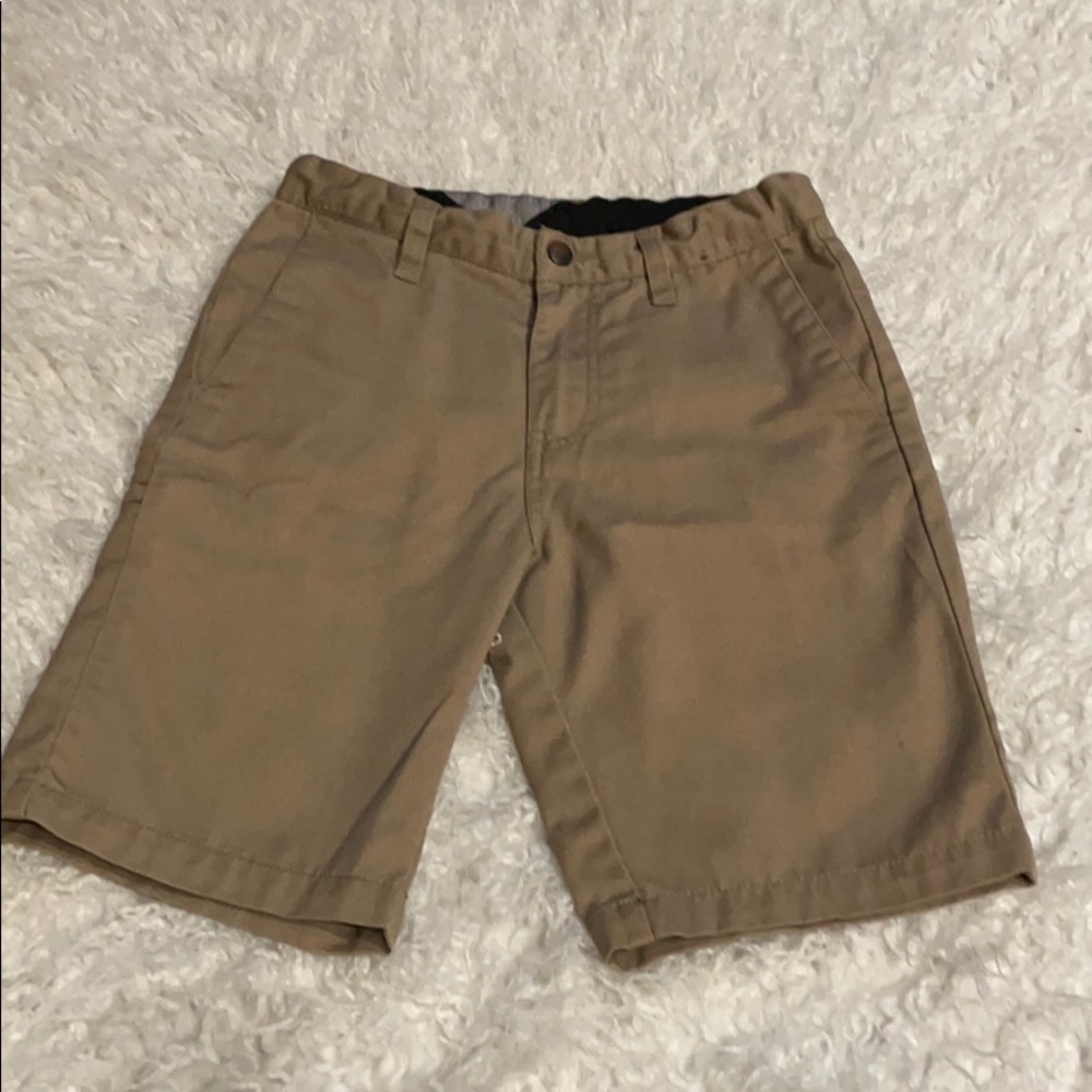 Volcom size 7x boy chino shorts